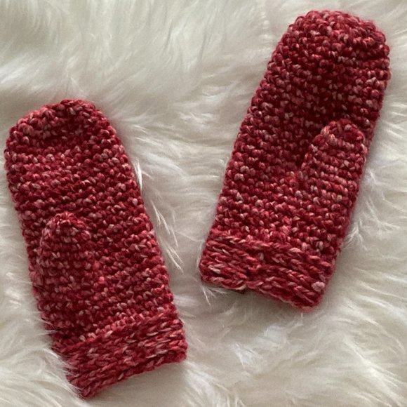 Berry multi color hand crochet mittens - Adult / Inventory Reduction Sale - Picture 5 of 7